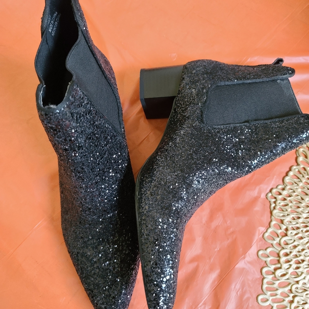 Forever 21 Glitter Boots